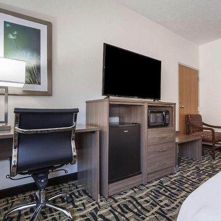 Quality Inn & Suites West Omaha - Ne Linclon Zewnętrze zdjęcie