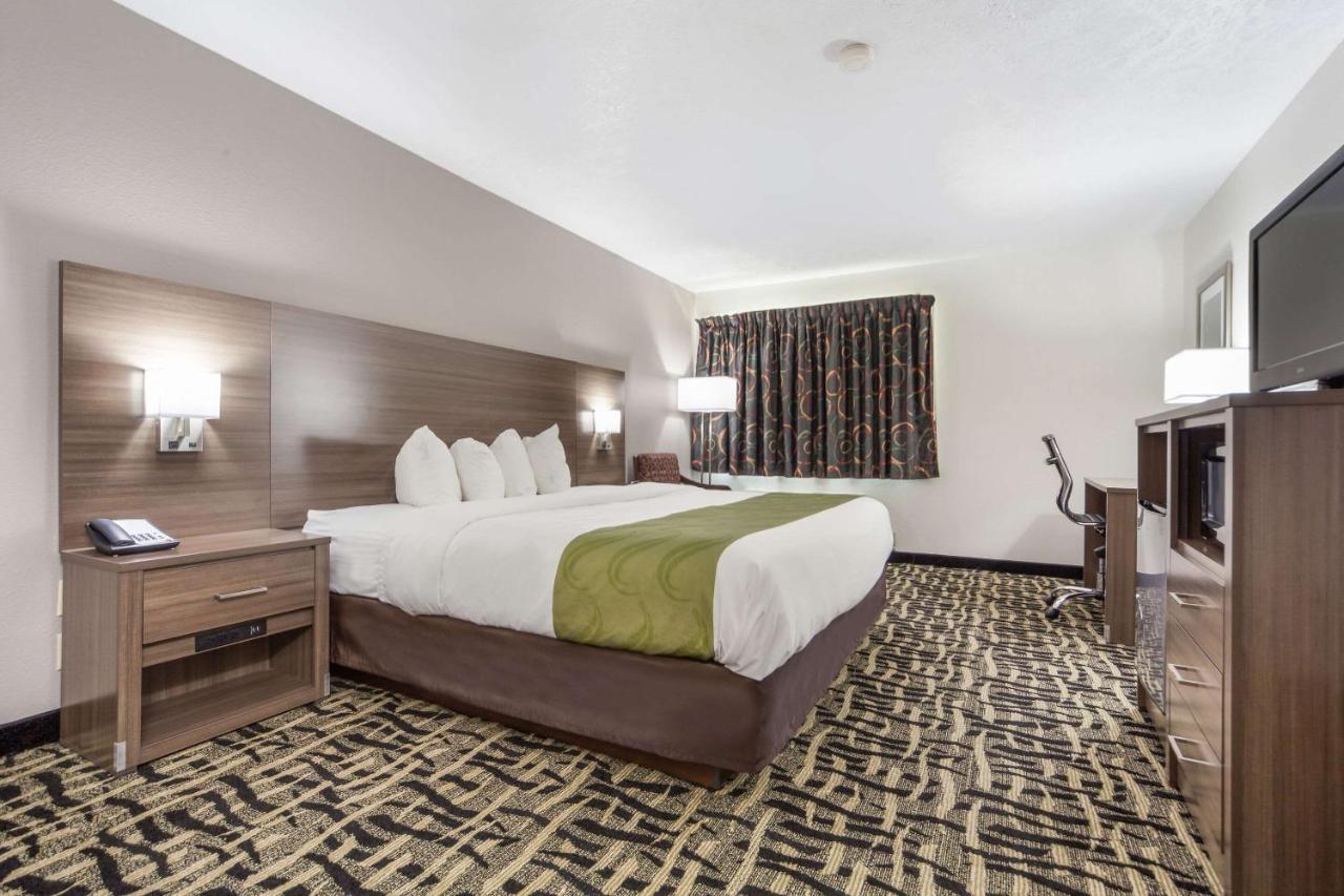 Quality Inn & Suites West Omaha - Ne Linclon Zewnętrze zdjęcie