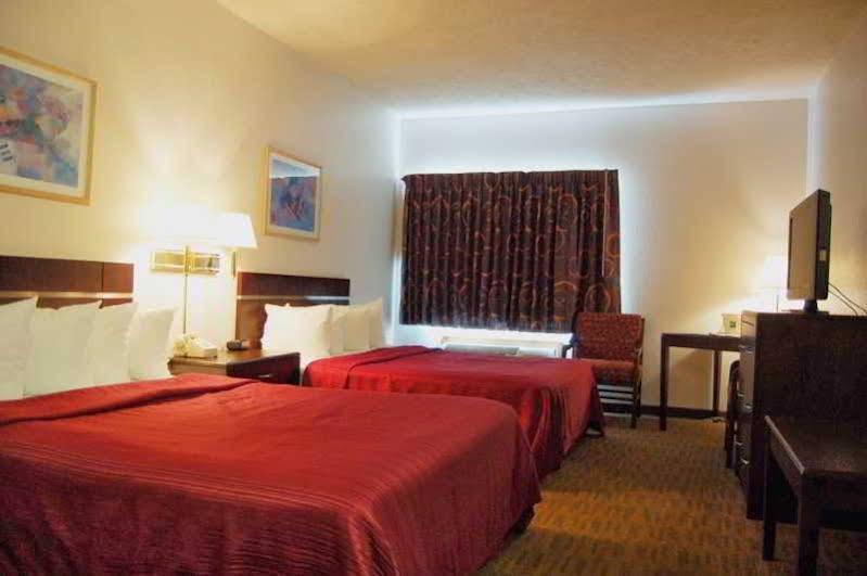 Quality Inn & Suites West Omaha - Ne Linclon Zewnętrze zdjęcie