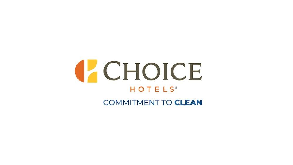 Quality Inn & Suites West Omaha - Ne Linclon Zewnętrze zdjęcie