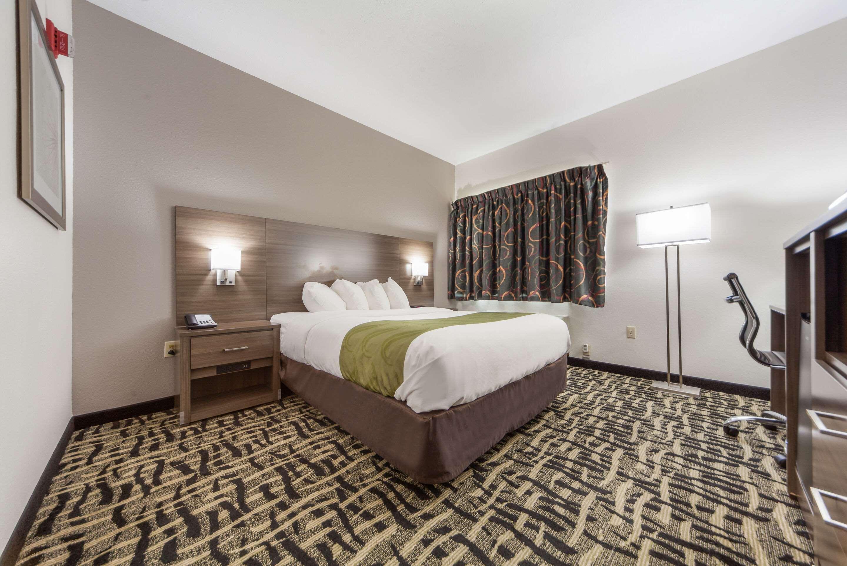 Quality Inn & Suites West Omaha - Ne Linclon Zewnętrze zdjęcie