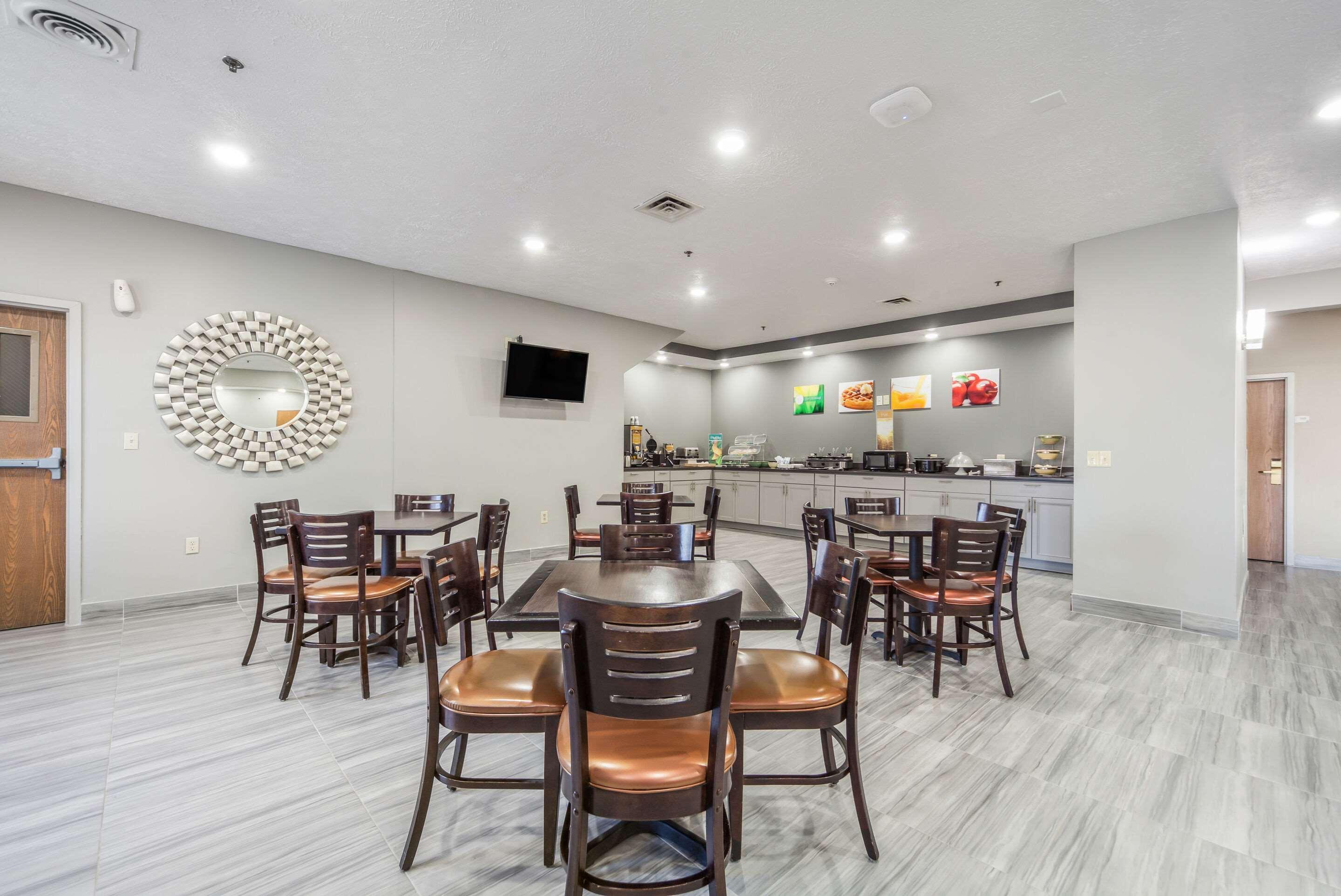 Quality Inn & Suites West Omaha - Ne Linclon Zewnętrze zdjęcie