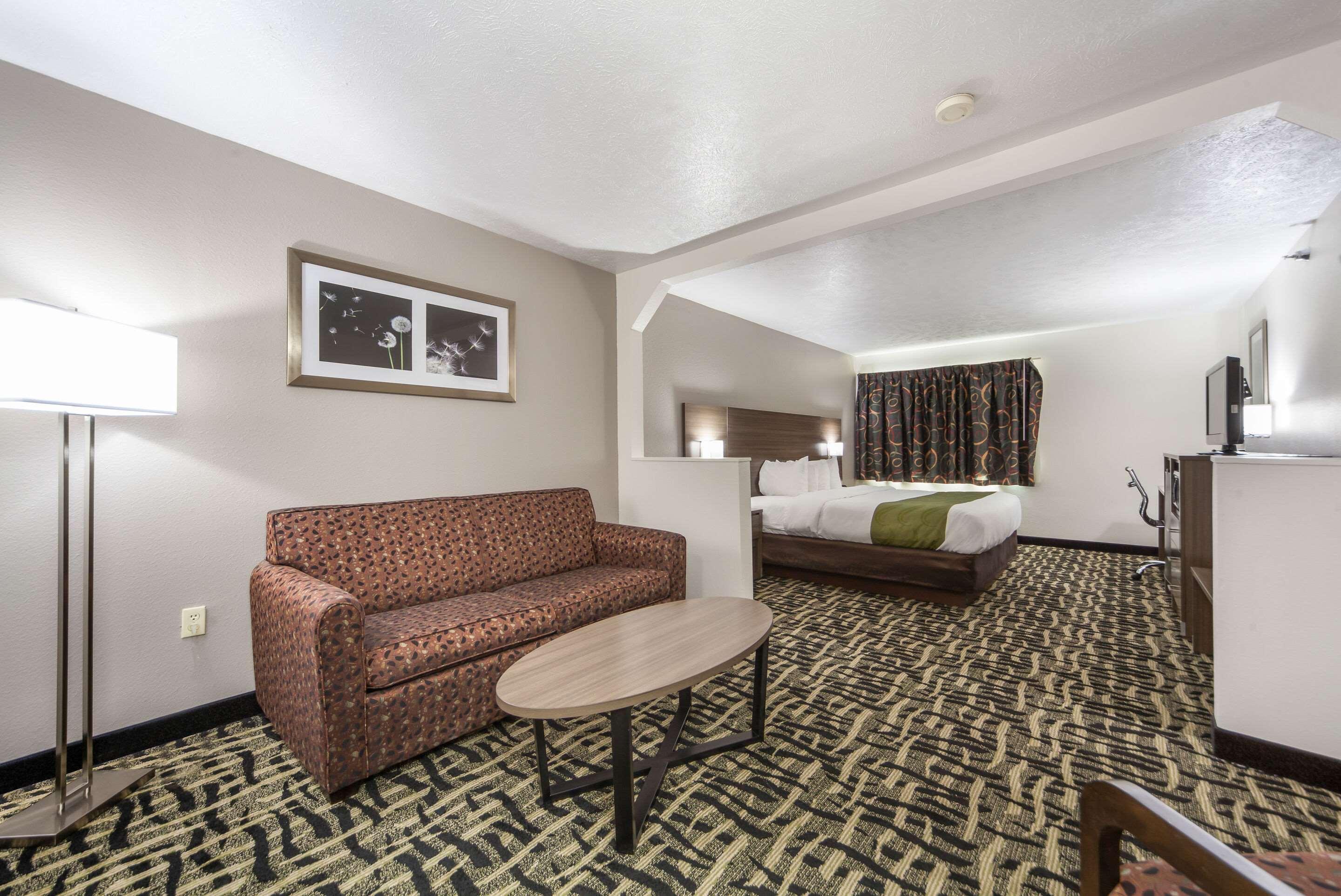 Quality Inn & Suites West Omaha - Ne Linclon Zewnętrze zdjęcie