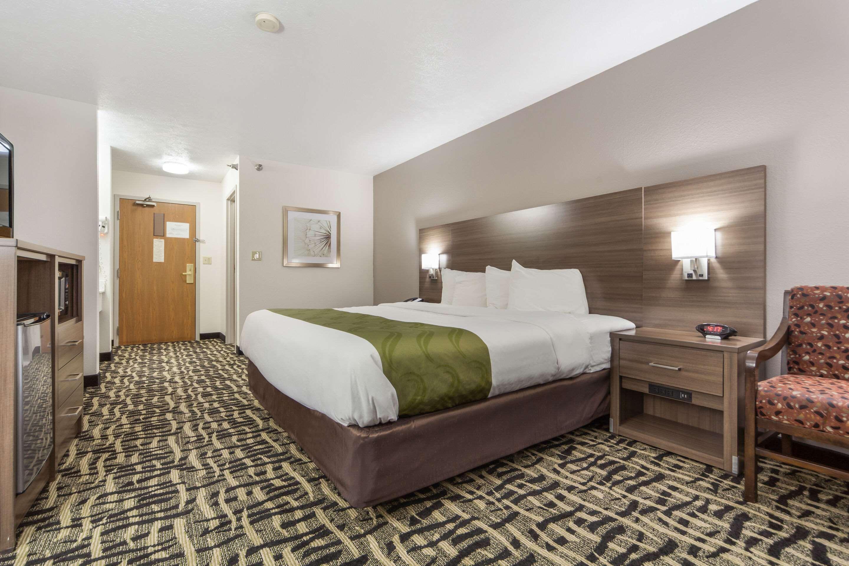 Quality Inn & Suites West Omaha - Ne Linclon Zewnętrze zdjęcie