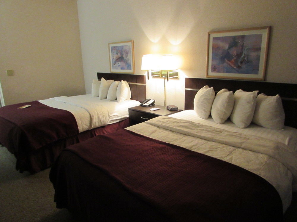 Quality Inn & Suites West Omaha - Ne Linclon Zewnętrze zdjęcie