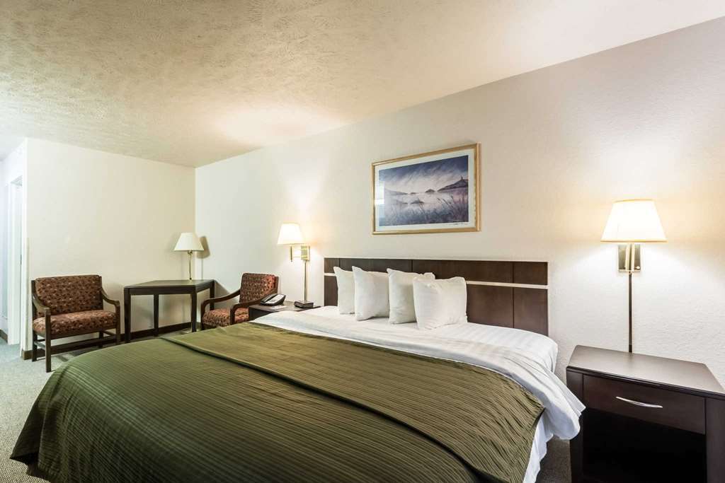 Quality Inn & Suites West Omaha - Ne Linclon Pokój zdjęcie
